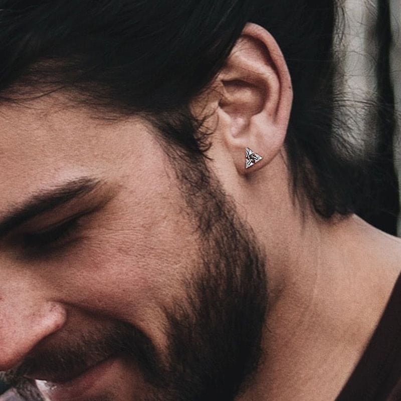 Boucle d'oreille pour homme diamant triangle