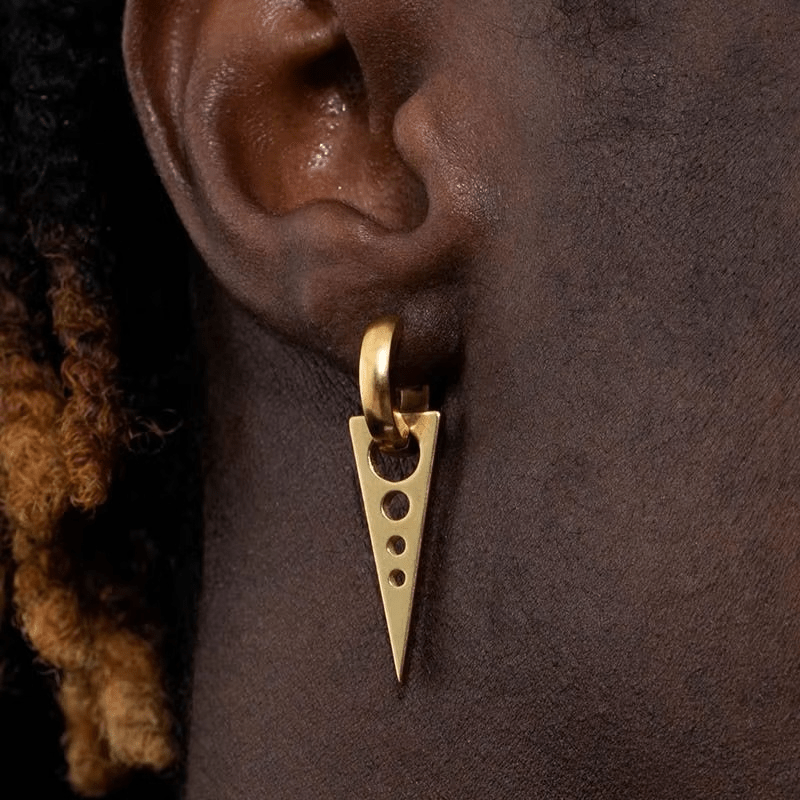Boucle d'oreille pendante homme en acier inoxydable doré, style audacieux et moderne