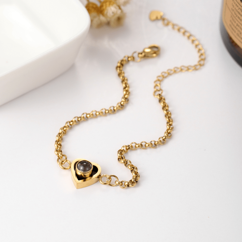 Bracelet photo cœur à personnaliser or fond blanc