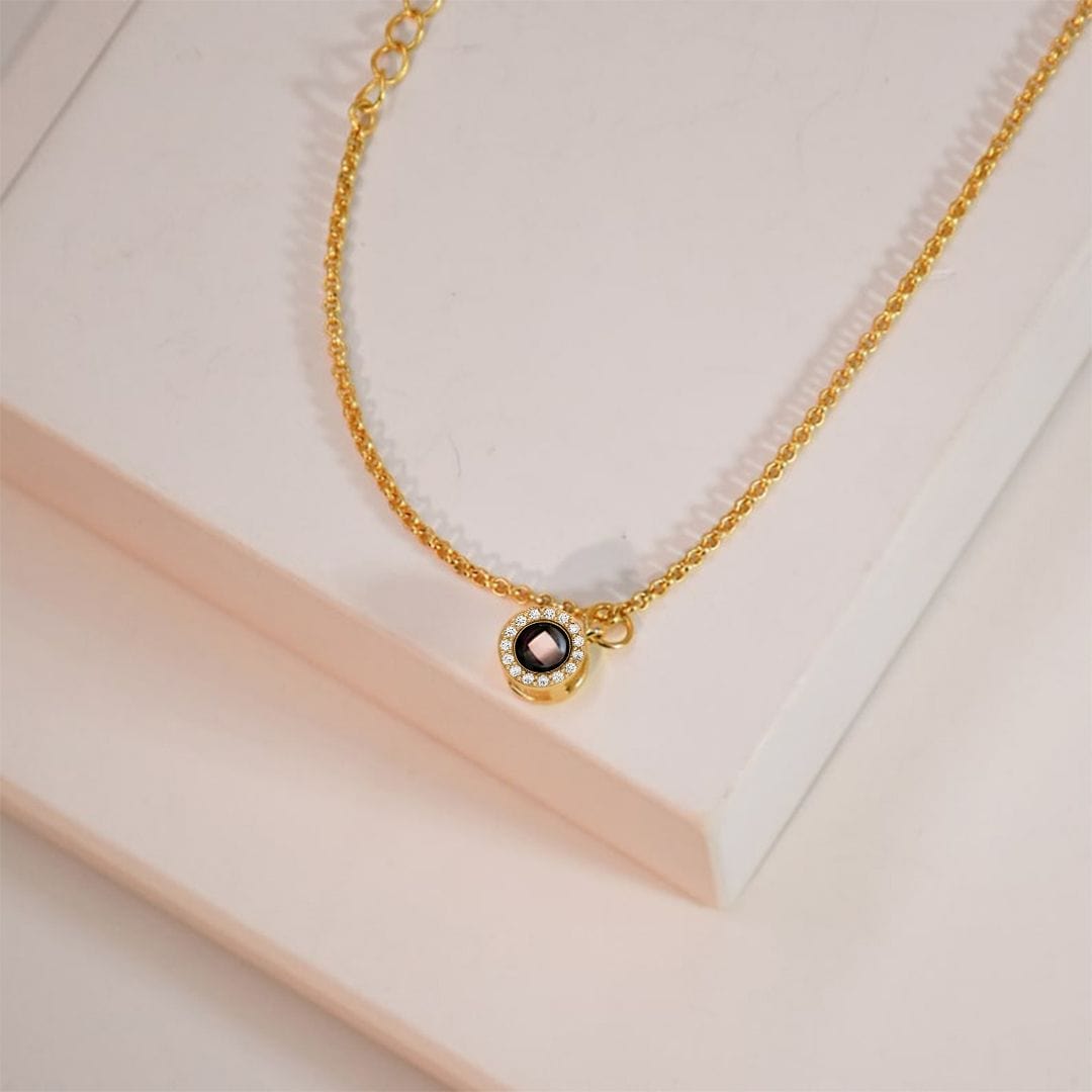 Bracelet photo projection luxe or sur présentoir