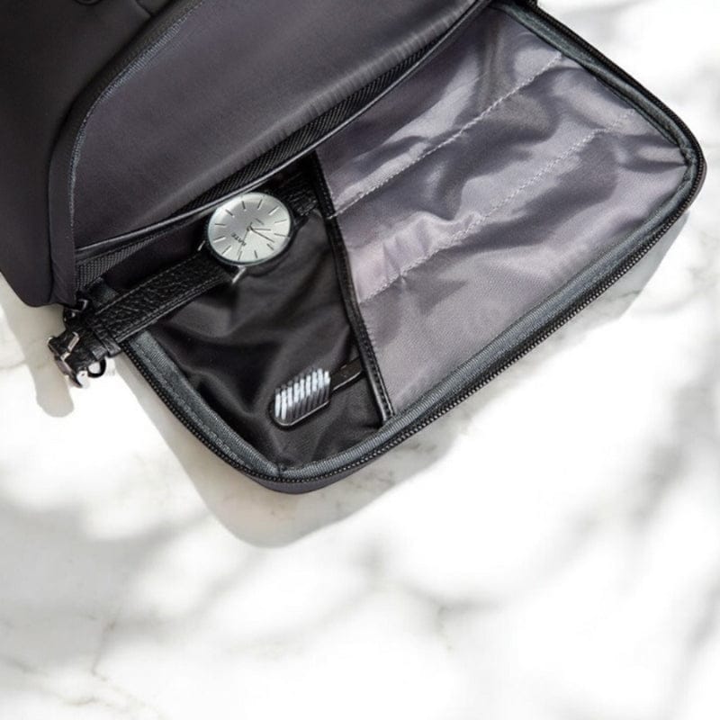 compartiment intérieur grande trousse de toilette homme avec rangements pratiques