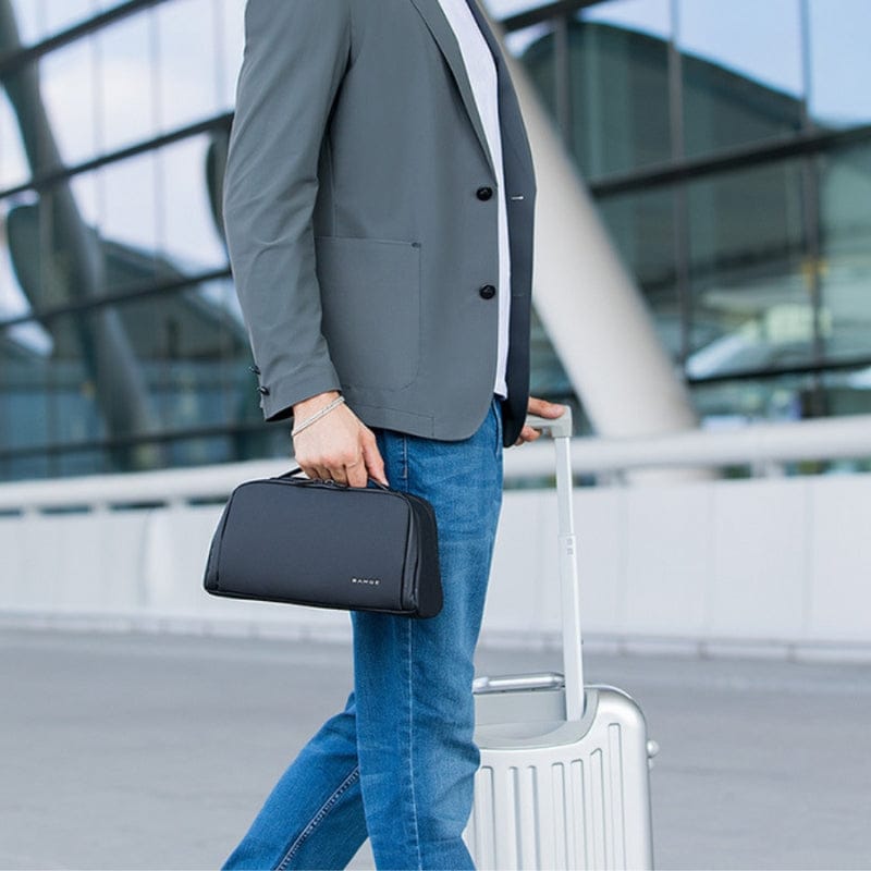 grande trousse de toilette homme voyage rigide format valise cabine