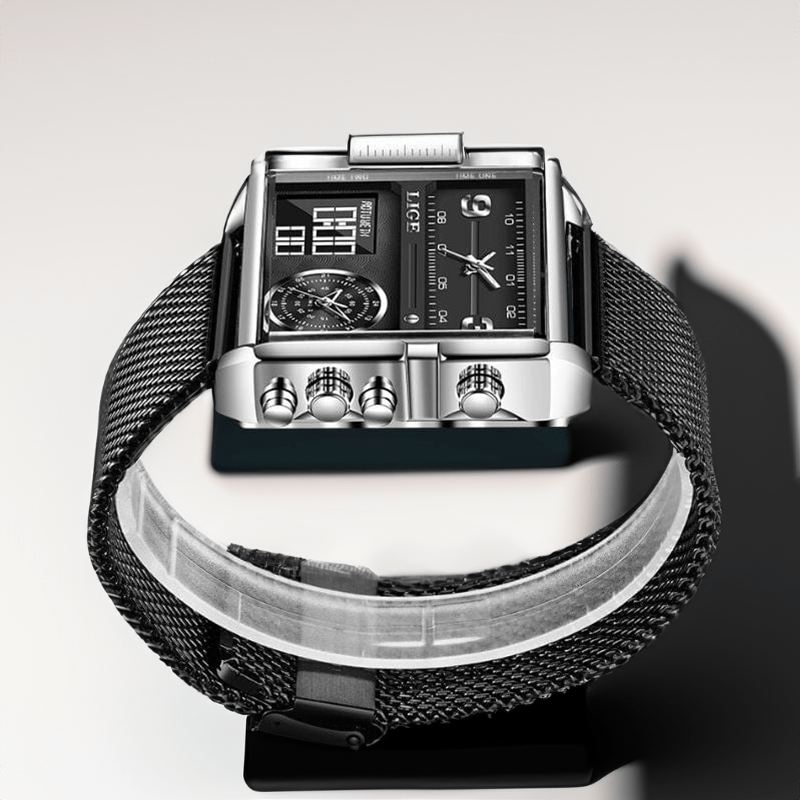 Montre Carrée Militaire en Acier noir et argent posée