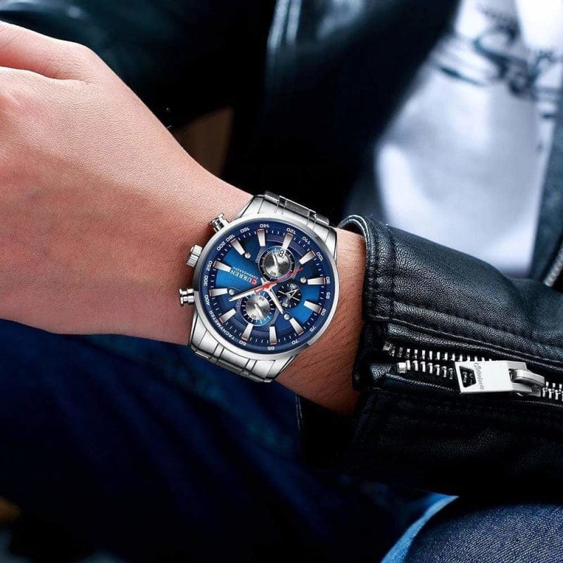 Montre Quartz Luxe Bracelet Acier argent bleu portée
