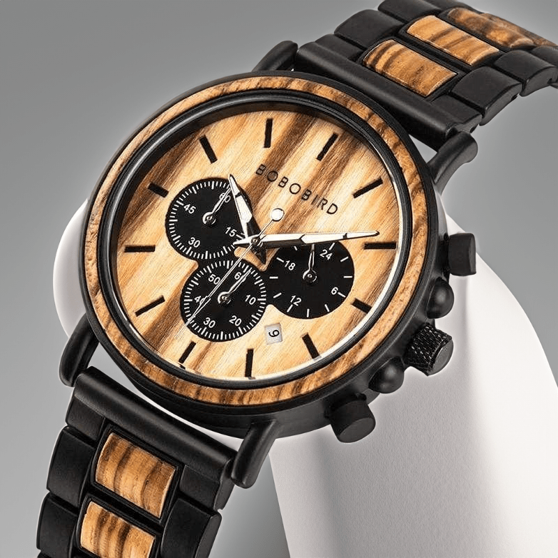 Montre Quartz en Bois en détail