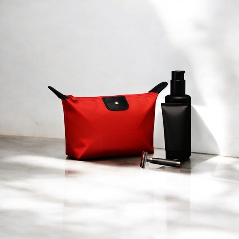 Trousse de toilette homme rouge, format voyage avec accessoires de rasage