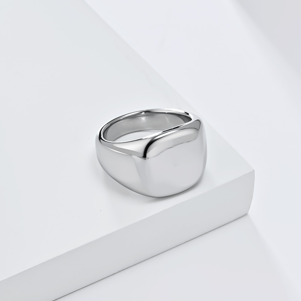 Des Finitions Exemplaires - Bague Chevalière Homme Moderne Acier Inoxydable