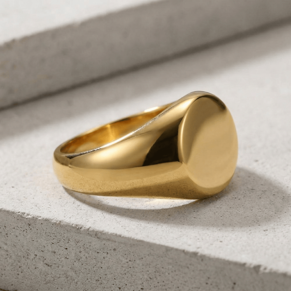 Des Finitions Exemplaires - Bague Chevalière Fine Homme Personnalisé Ronde