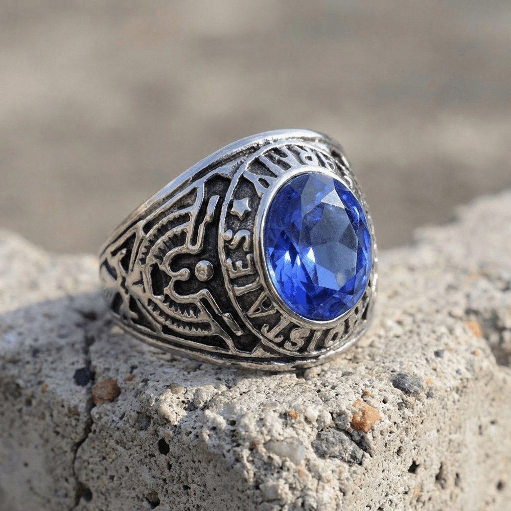 Chevalière ovale homme saphir bleu acier inoxydable inscriptions