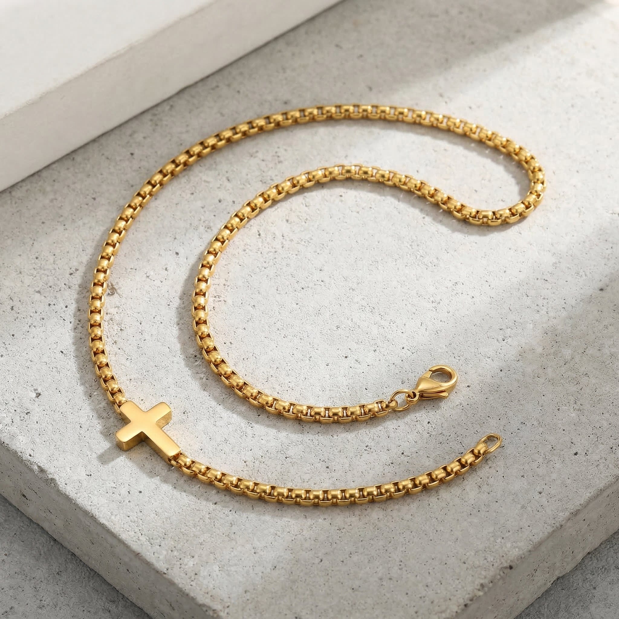 collier croix homme or acier inoxydable