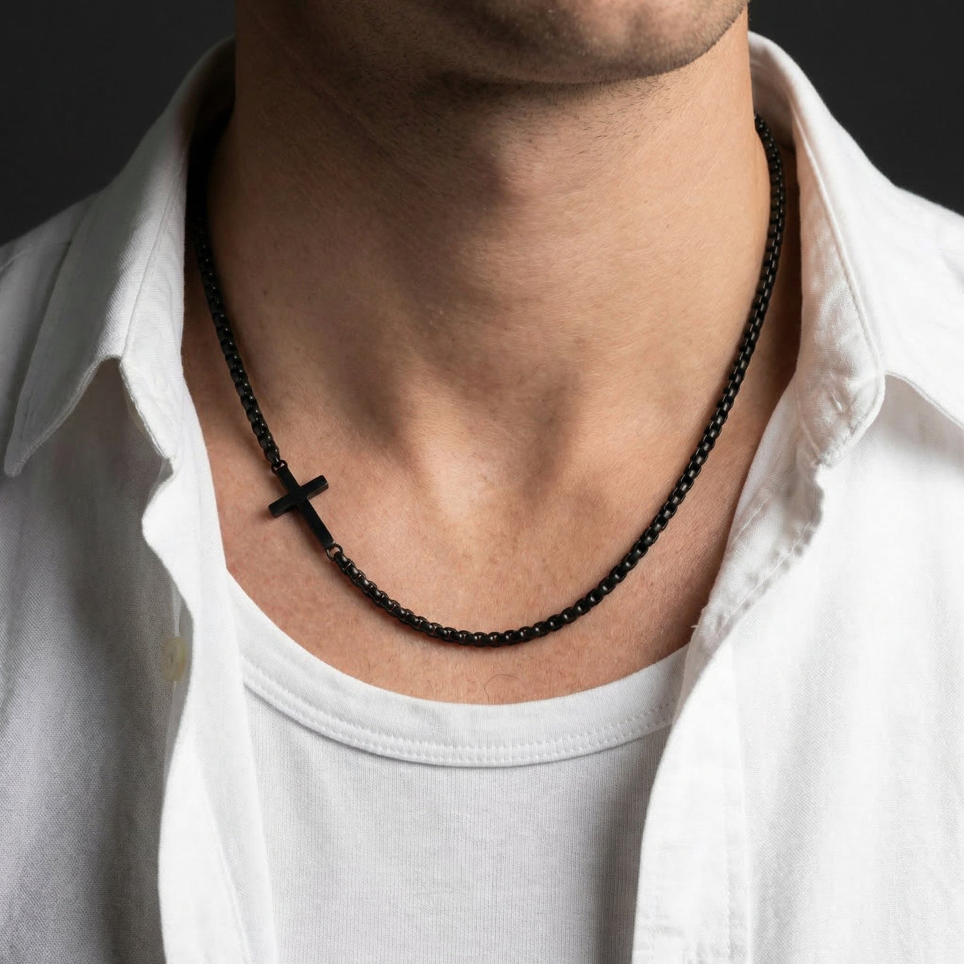 Des finitions exemplaires - Collier Chaîne Croix Homme Acier Inoxydable
