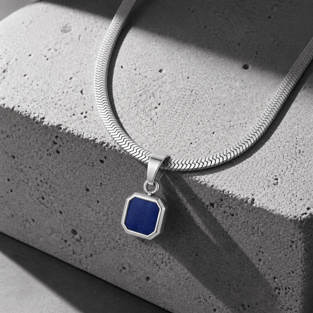 collier homme pendentif lapis lazuli bleu chaîne plate argent