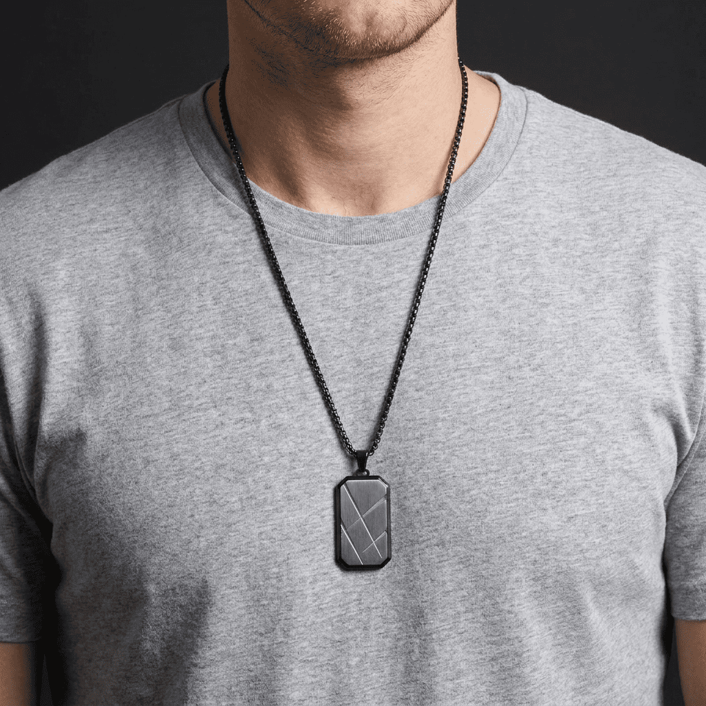 collier pendentif homme luxe noir