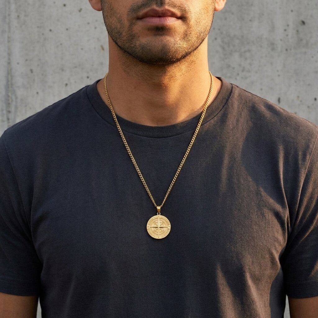 collier boussole or homme pendentif acier