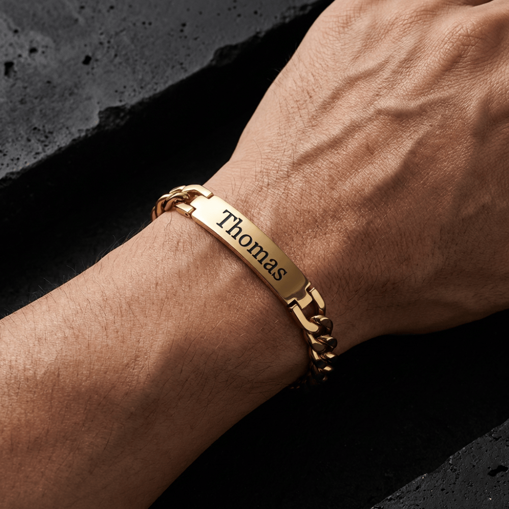 Gourmette gravée homme or bracelet acier inoxydable maille cubaine