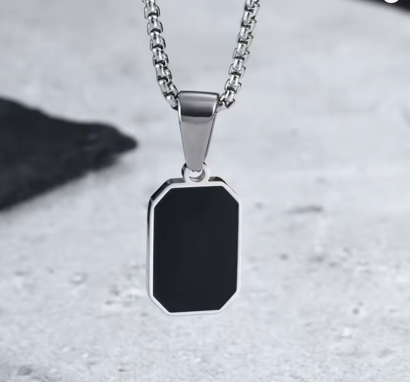 pendentif noir et argent homme personnalisé