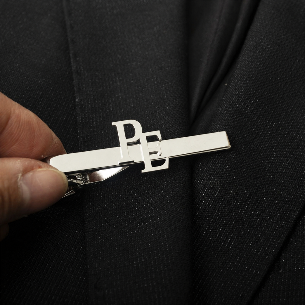Des Finitions Exemplaires - Pince à Cravate Personnalisée Homme Luxe Acier