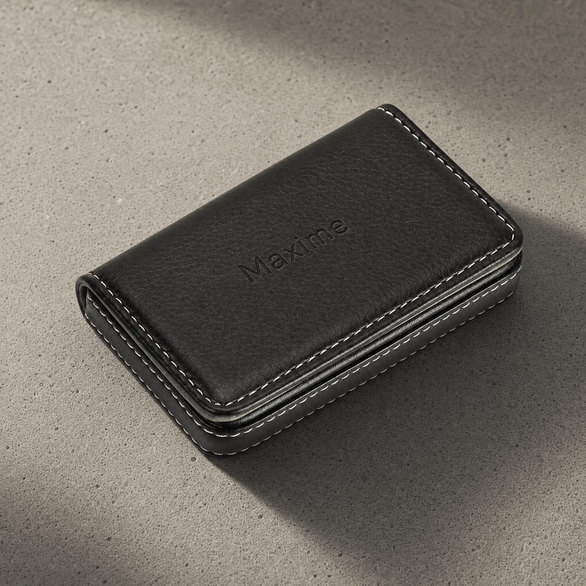 porte-cartes homme magnétique noir gravé
