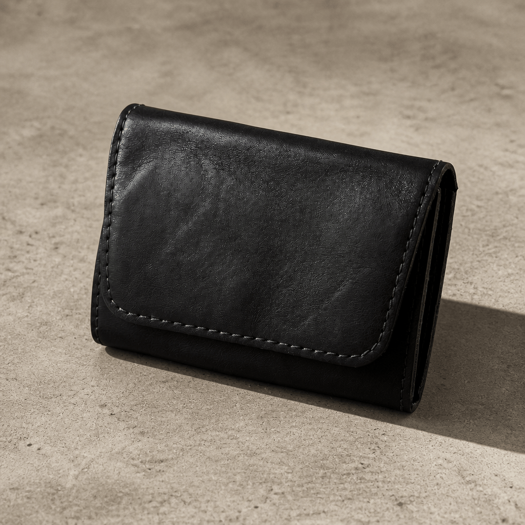 Porte-monnaie vintage homme en cuir noir, rabat bouton-pression