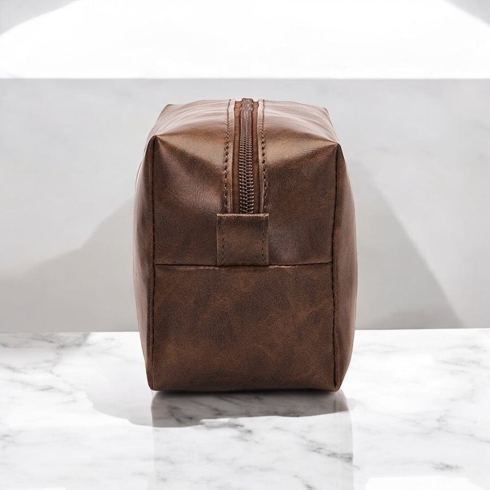 Trousse de toilette homme en cuir personnalise avec prenom