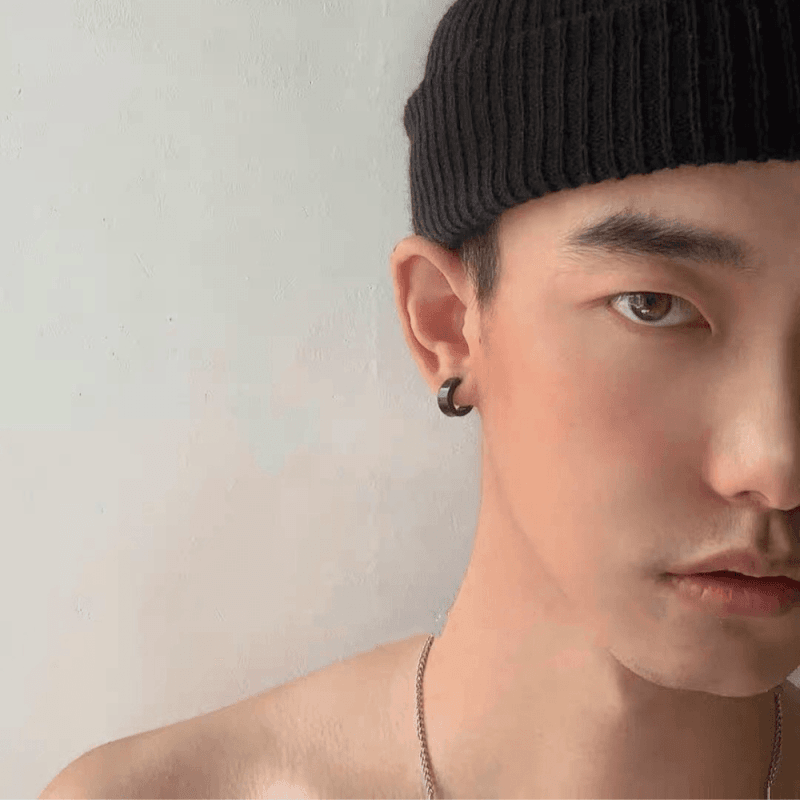 boucle d'oreille noire pour homme magnétique