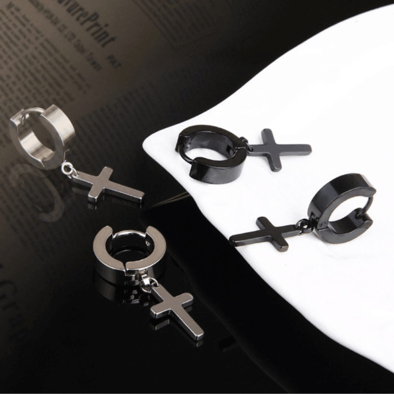 Boucles d'oreilles tendance croix