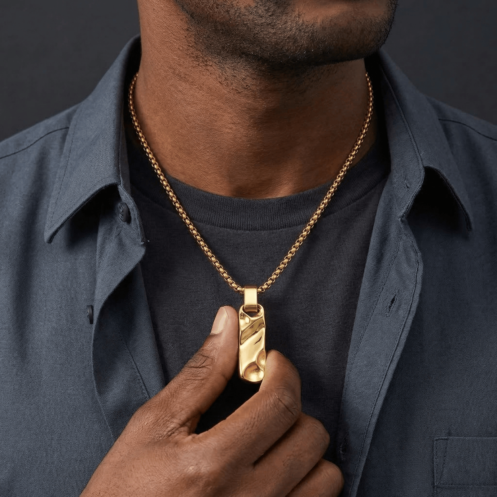 Collier avec pendentif Homme