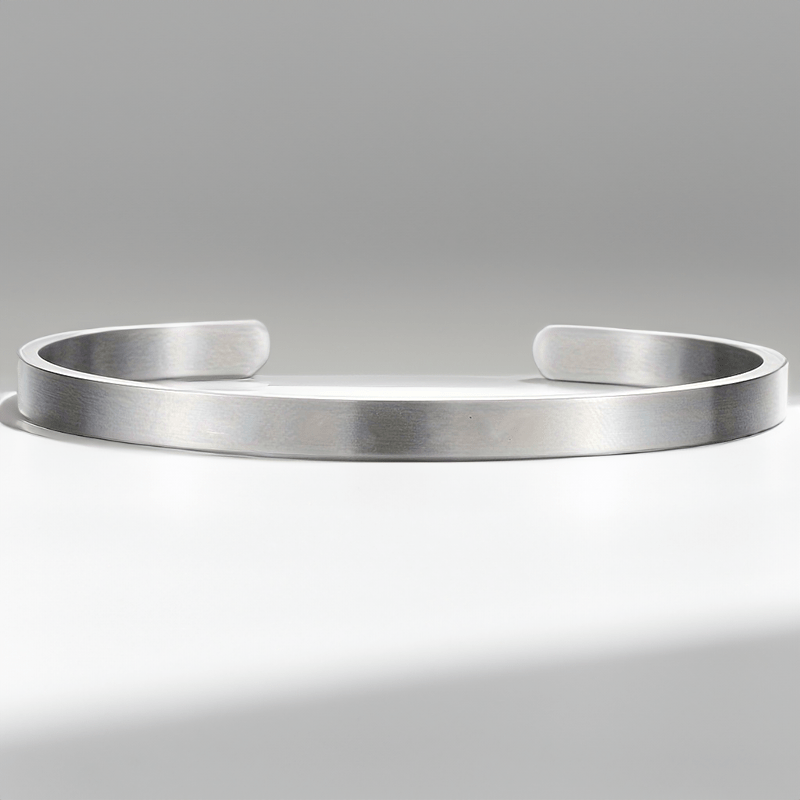Bracelet jonc personnalisé argent posé