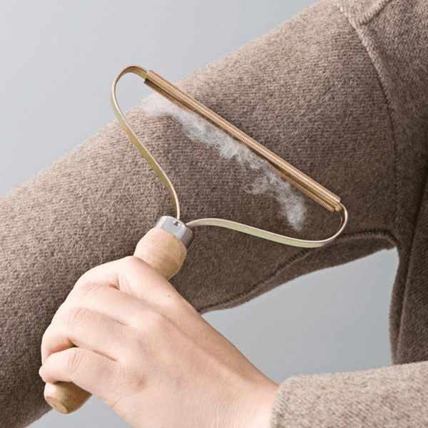 RASOIR ANTI BOULOCHE MANUEL