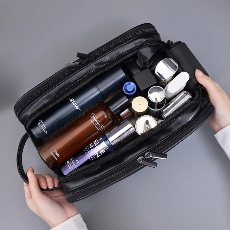 trousse de toilette homme cuir organisateur remplie produits masculins premium