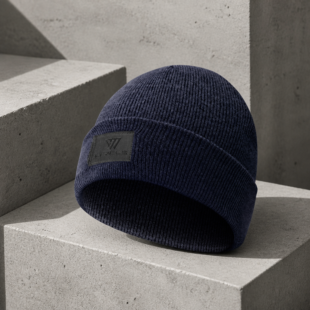 Bonnet laine mérinos homme bleu marine à revers, écusson ton sur ton