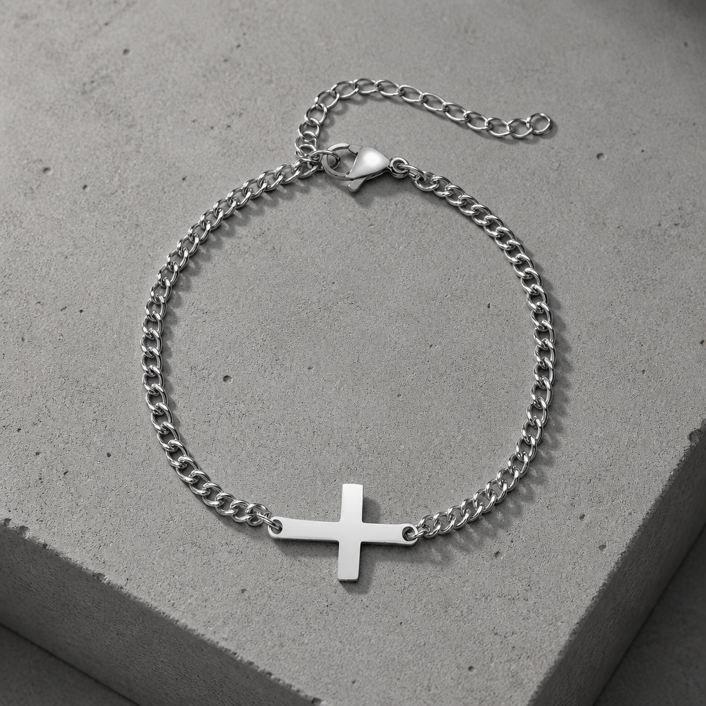Bracelet chrétien homme en acier, croix plate sur chaîne fine, finition acier