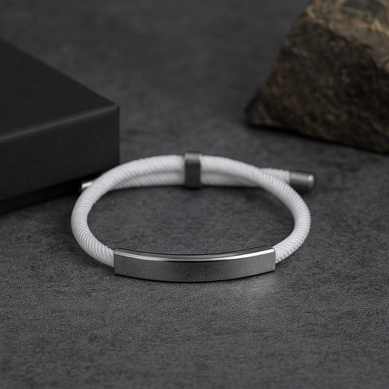 Bracelet homme à graver, cordon blanc et barrette argent