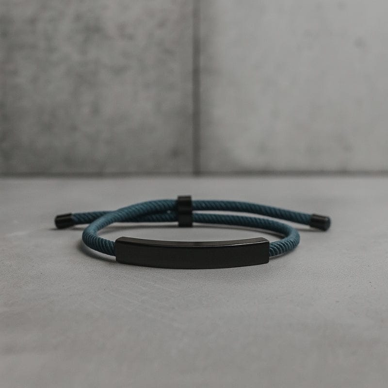 Bracelet homme à graver, cordon vert et barrette noire