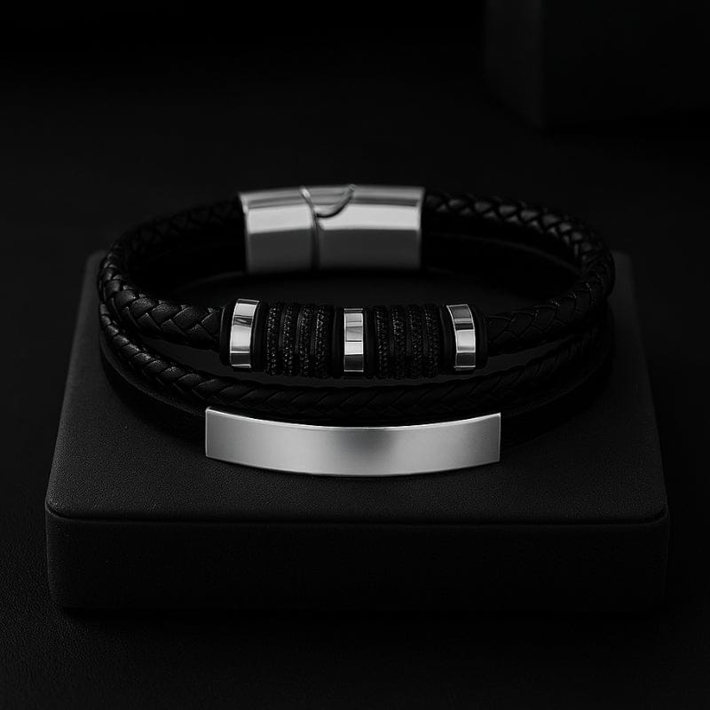 Bracelet gravure homme, quatre rangs superposés et plaque acier brossée