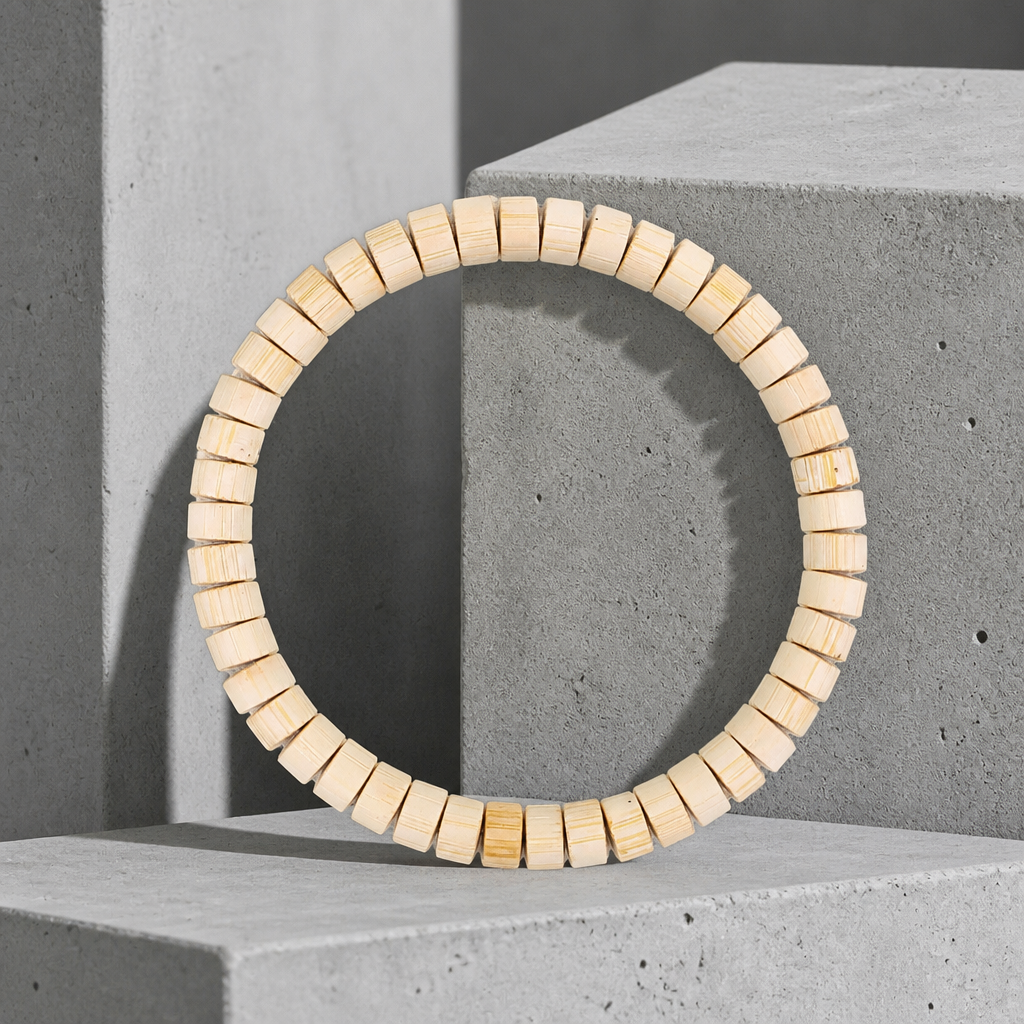 Bracelet heishi homme en perles de bois plates beige
