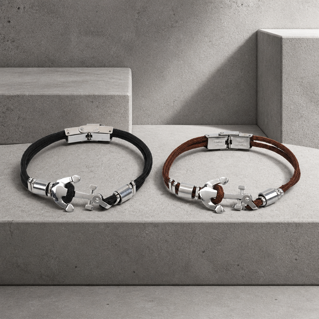 Bracelet homme ancre bateau, coloris noir et marron côte à côte