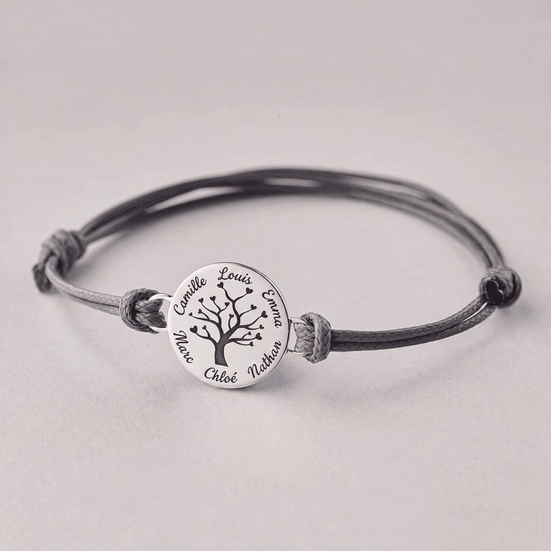 Bracelet homme arbre de vie, six prénoms gravés autour du médaillon argenté