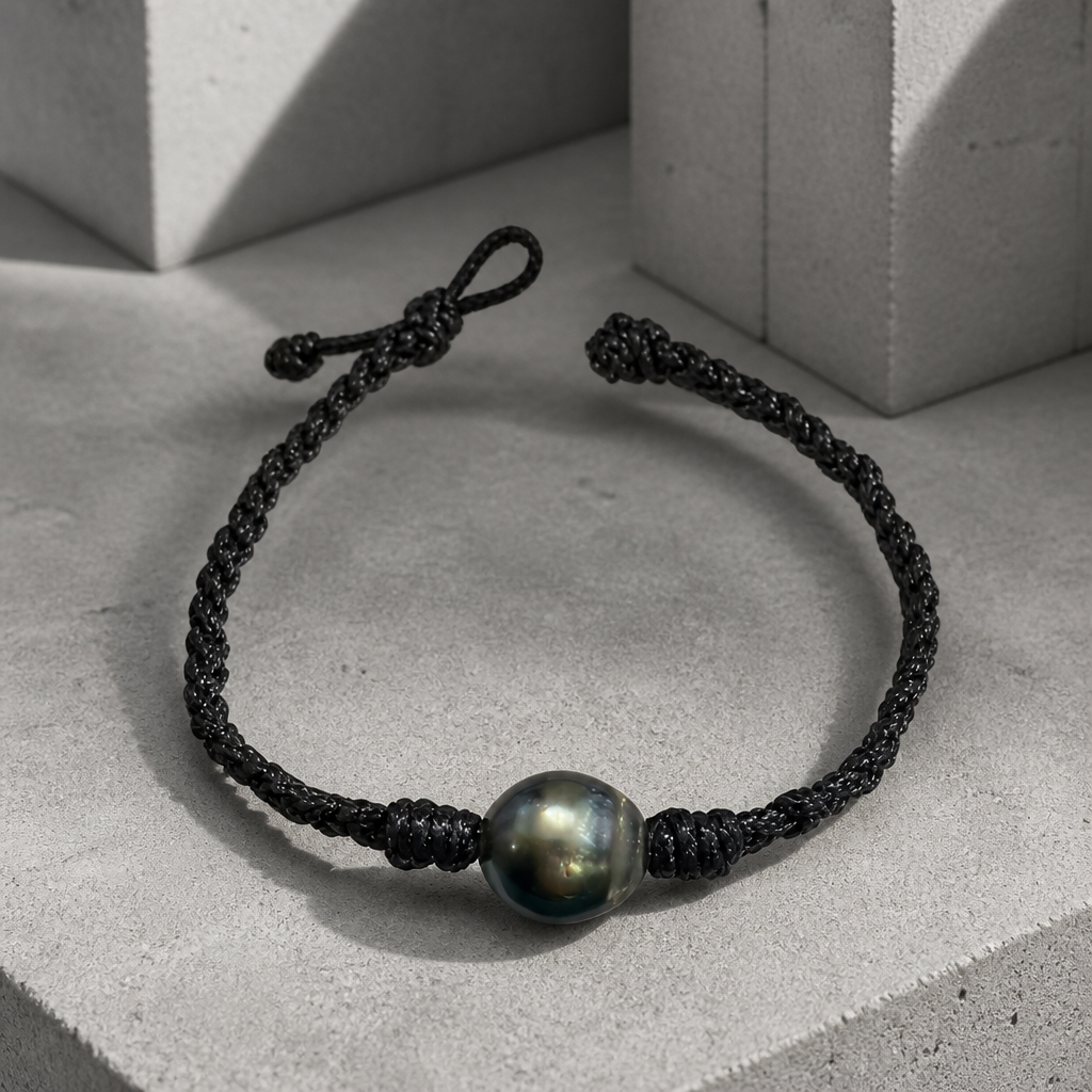 Bracelet homme perle de Tahiti noire, une perle sur cordon ciré noir