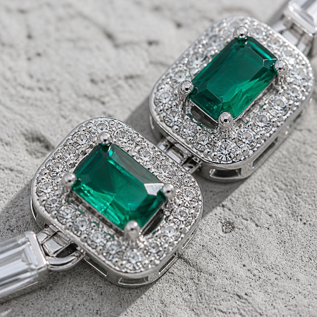 Des Finitions Exemplaires - Bracelet Homme Vert, Pierres Cerclées Effet Diamant