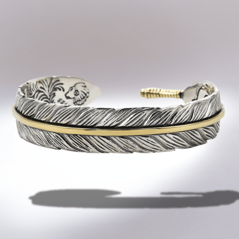 Bracelet plume homme, jonc ouvert argenté à nervure dorée