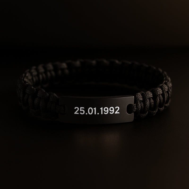 Bracelet homme tissu noir avec plaque acier gravée d'une date