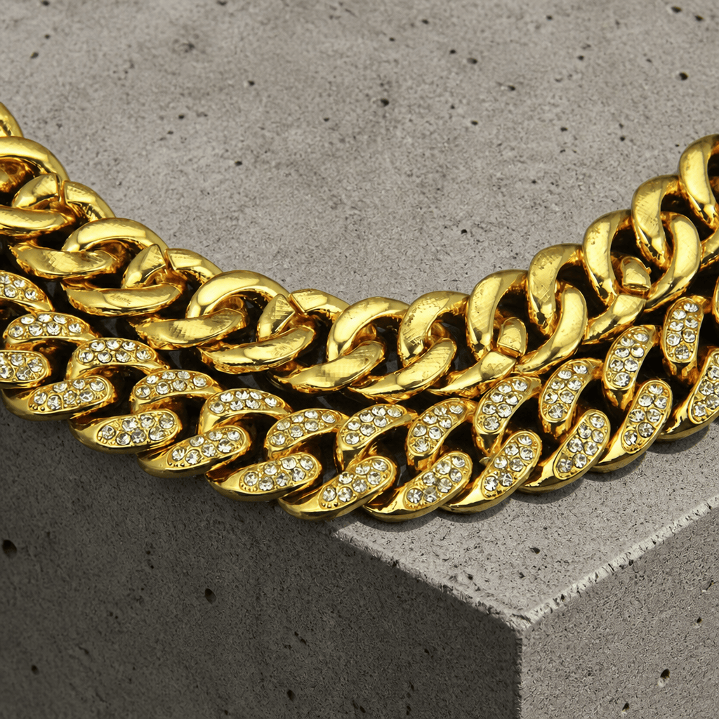 chaine diamant homme maille cubaine or pierres brillantes
