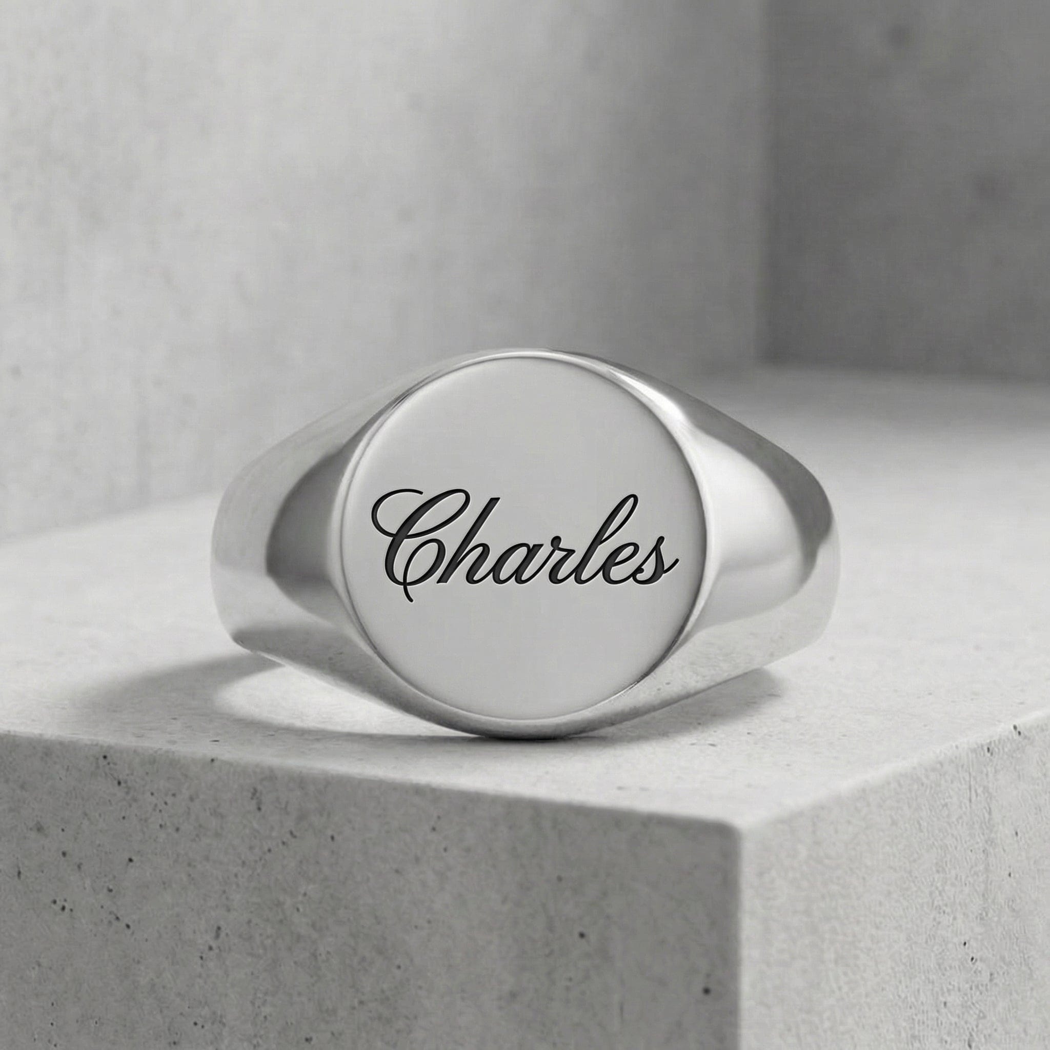 Chevalière fine homme argent personnalisé prénom gravé acier inoxydable