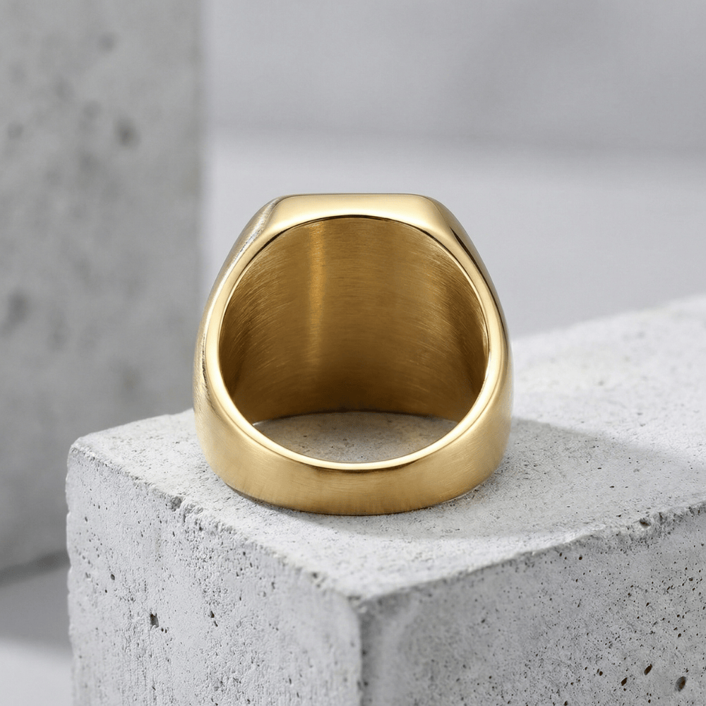 Chevalière pour homme or intérieur poli acier inoxydable