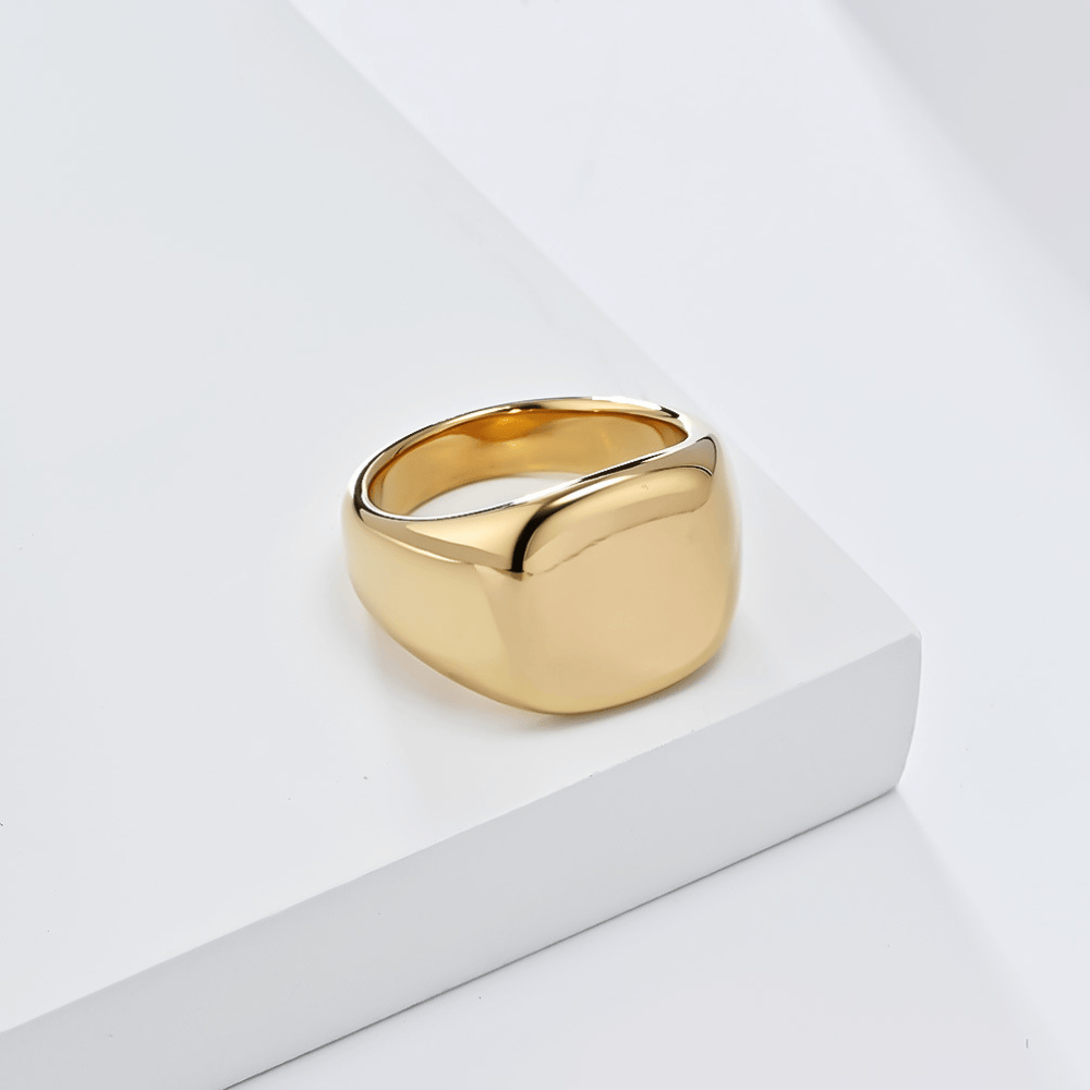 Bague chevalière homme or plateau lisse acier inoxydable