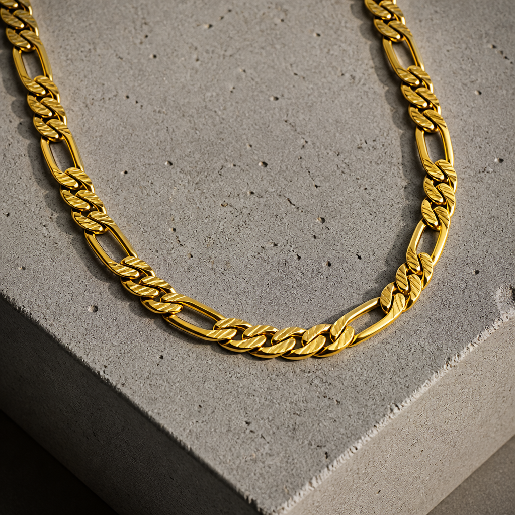 Des Finitions Exemplaires - Collier Chaîne Homme Maille Figaro Acier Inoxydable