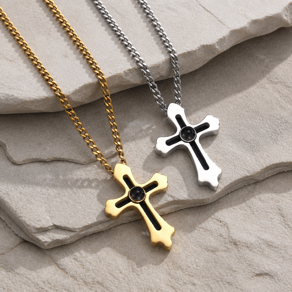 Collier croix personnalisé photo homme, finitions argent et or