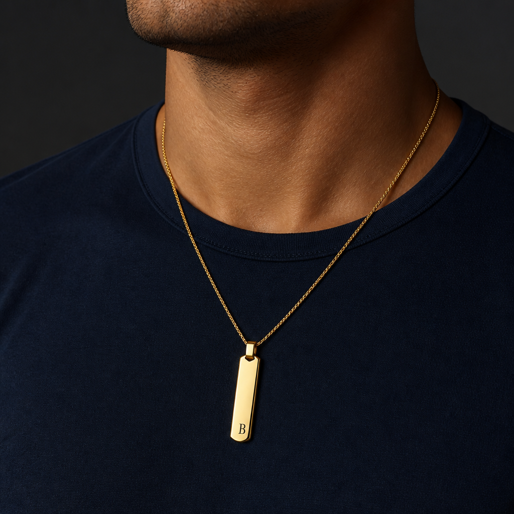 collier initiale homme or acier inoxydable