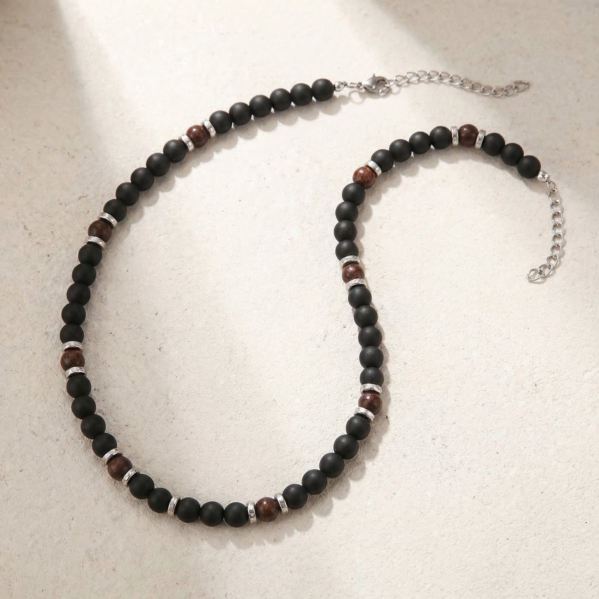 collier homme perles noires acajou acier